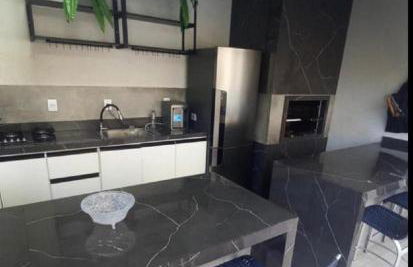 Duplex com laser privativo - piscina, sala de jogos, área de churrasqueira - Foto 4