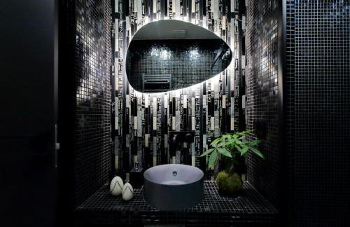 Luxury Wellness SPA Apartment with Jacuzzi & Turkish bath, free parking - Foto 13