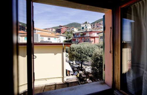 Tellaro, Casa del Poeta - Photo 19