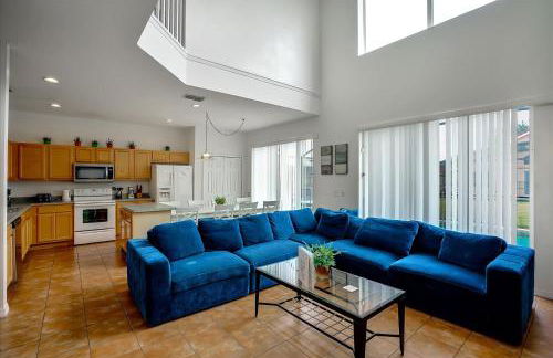 SOLANA 7 Bed Rooms FAMILY VACATION VILLA-Private Pool and SPA - Photo 14