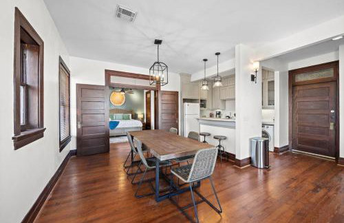 Modern apartment in historic downtown Galveston close to the Strand - Foto 8