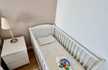 Olive Apartment mit Balkonen & Elektrogrill, 24h Self-Check-in, Free Parking, Netflix & WiFi, TOP Lage, Nähe KEM Kliniken - Foto 14