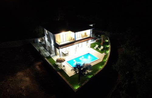 Luxury Villa Sara with Jacuzzi in Malinska - Foto 38