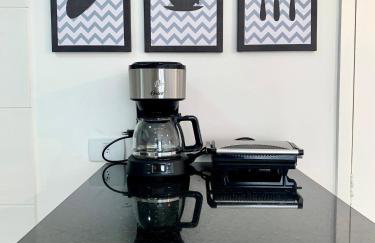 505 - Apartamento Lindo, amplo e decorado, mobiliario moderno, cozinha completa com utensílios , Excelente vista da cidade e localização privelegiada no bairro Bigorrilho proxímo de shopping e parques - Photo 40