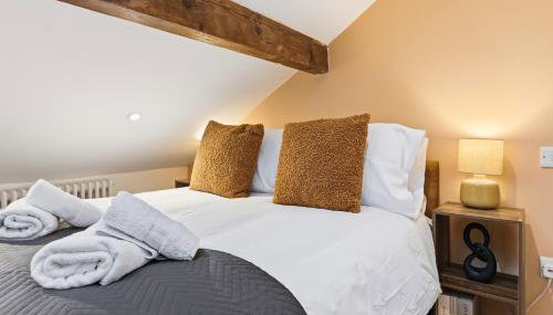 Modern 5B House - Ideal for Contractors & Families - Foto 5, towels