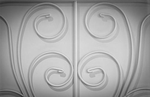 2BR Apartment with Parking Near Southside and Queens Park - Foto 9