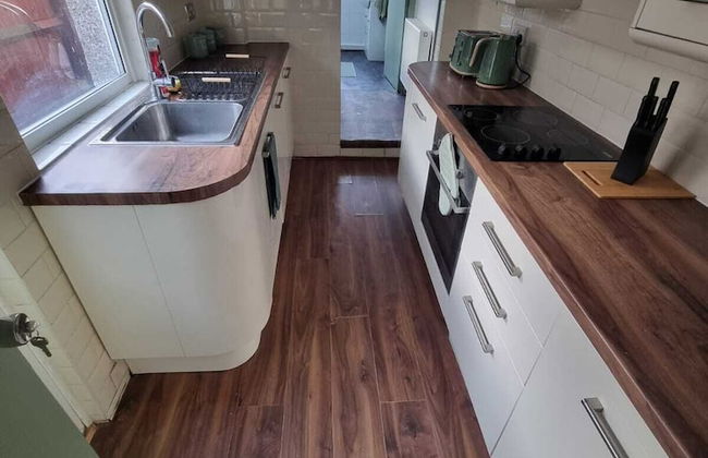 Stylishly Designed House Dartford - Foto 12