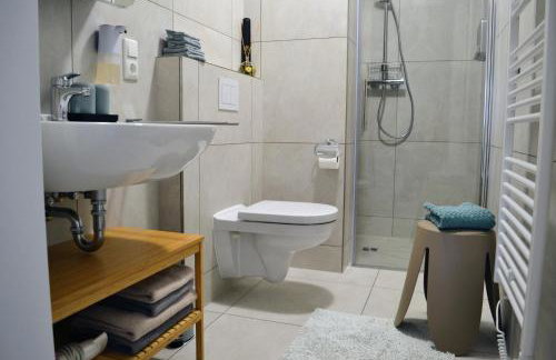 9,5 Einfach ankommen, gut schlafen - Balkon, Parkplatz & eigener Eingang - KomfortPlus - Foto 11