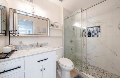 Elegant Retreat w/ Game room in Heart of OC - Foto 19