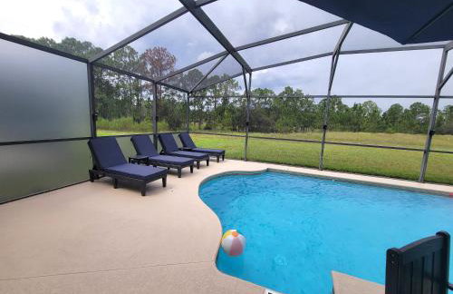 654- Newly Renovated Fabulous 4-Bedroom Pool Home in Watersong Resort, Game Room, Theater Room and More - Foto 2