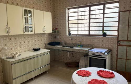 Casa Alceste - próxima ao Centro Histórico - 10 min a pé - E com garagem - Foto 19