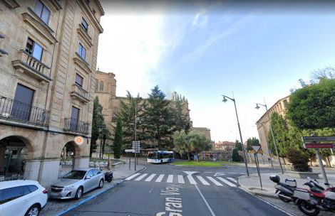 Estupendo Piso de 2 dormitorios en la Gran Vía. A/A. Wifi. - Foto 50