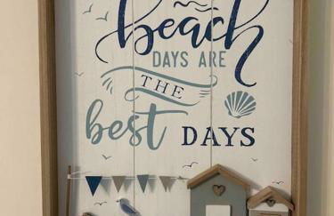 Two Bedroomed Holiday Cottage with Sea Views - Foto 10