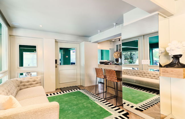 LIV The City Suites - Foto 5