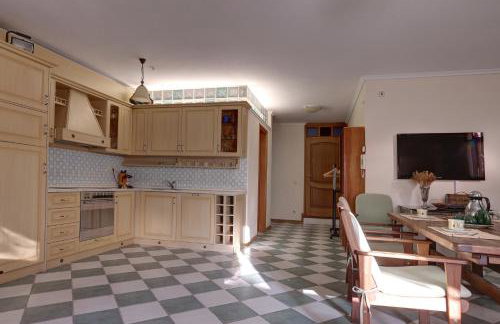 ASLANIS SOUROTI Family Home - Photo 16