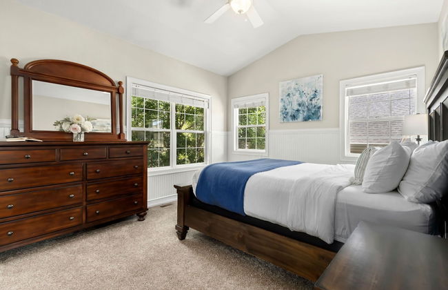 Fabulous Family-friendly Retreat by Windsor Lake! - Foto 7