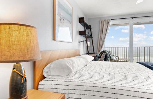 SeaGlass - Oceanfront with expansive balcony - Foto 24