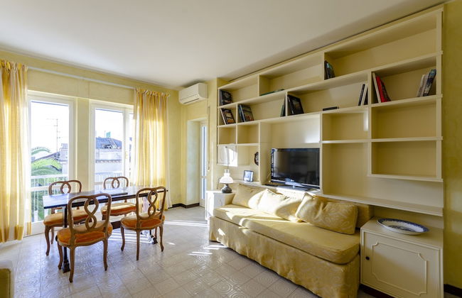 JOIVY Light Flat for 5 in the Heart of Bogliasco - Foto 8