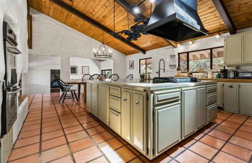 Scenic Spanish Rancho - Breathtaking Views - Foto 26