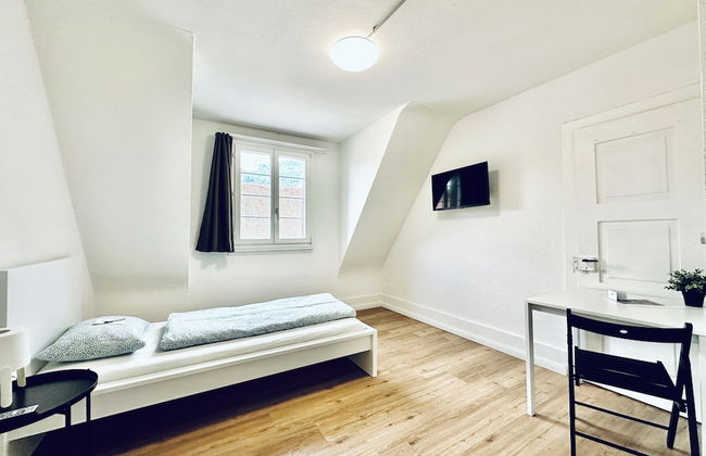 ZIMMERzuVERMIETEN.ch Balsthal - Foto 7