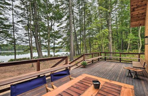 Modern Francestown Retreat on Scobie Pond! - Foto 2