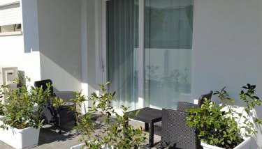 Jesolo Appartamenti F2 - Coral Red - Photo 2