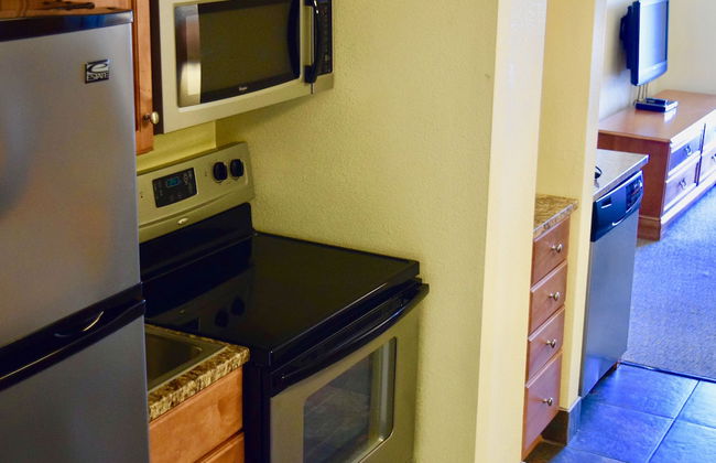 Schooner II Beach and Racquet Club - Photo 10