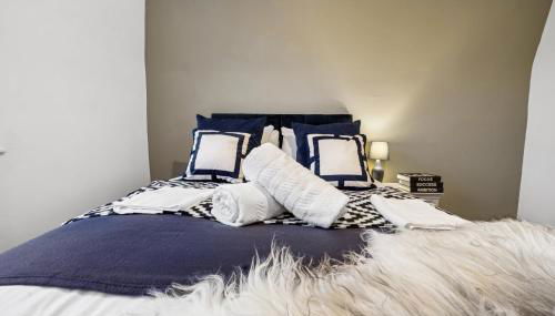 Bude Road Cosy and Modern Retreat Transport Link 4 BR By AltoLuxo Short Lets & Serviced Accommodation - Foto 2