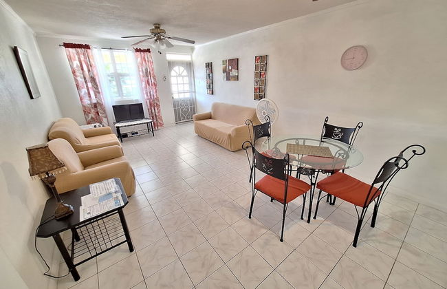 Cumber's Tropical Apartments - Foto 50