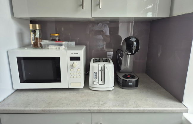 Lovely & Beautiful 2 Bed-apartment in Borehamwood - Foto 14