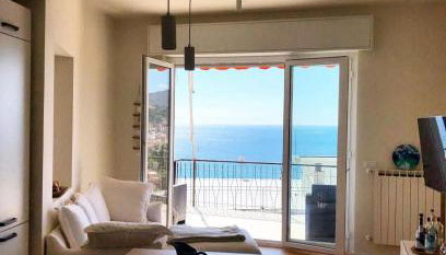 Una finestra sul blu - Vista mare con parcheggio - Foto 2