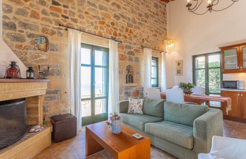 SOFIA, Luxury Stone Villa in Stoupa with Private Pool, BBQ and Amazing Sea View - Foto 6