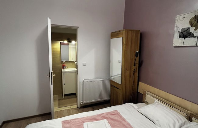 Mira Central Residence - Photo 16