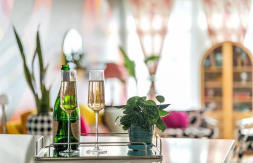 INSTA worthy Home! *Sleeps 8* - Walker's Point! - Foto 16