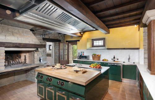 Villa Torre Delle Rose - Firenzuola, Private Pool, Ac, Privacy - Photo 18