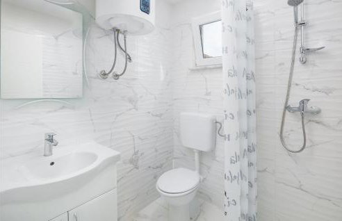 Nice Home In Buzet With Sauna - Photo 46