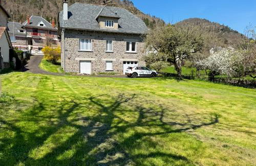 La maison Hortensias Vic-Sur-Cère - 6pers - Foto 20