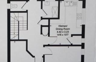 Large 2-bedroom maisonette with free parking - Foto 21