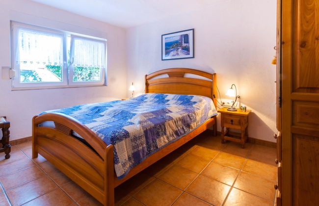 Peaceful Holiday Home in Costa Brava With Private Pool - Foto 9