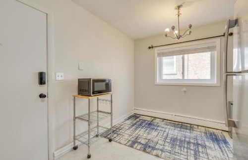 Walk to Train Convenient Skokie Condo! - Foto 13