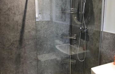 The Store by Caithness Luxury Apartments NC500 - Luxury modern conversion with open plan living - Sleeps 4 - BUDGET FRIENDLY FOR LONG STAY TRADES - CONTACT US - - Photo 32