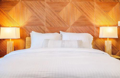 3 BR l Quiet Home with Gazebo l 5 min Medical center l Work room - Photo 26