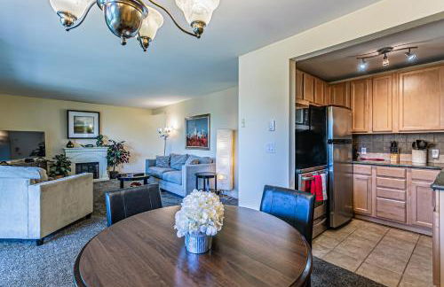 the Veranda, Best Area, 2 Baths, 2 Bedrooms, WD, Jacuzzi bath, New Carpet, Balcony, 925sf - Foto 2