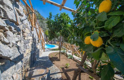 Le Contrade by Sosòre Holiday Homes -Amalfi Coast - Foto 3