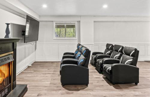 Hot Tub & Theater Haven-Lake and Ski Retreat - Foto 51