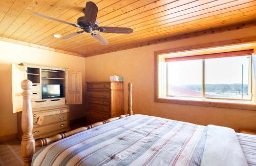 Texas Ranch House with 5 Bedroom and Fish Pond - Foto 37