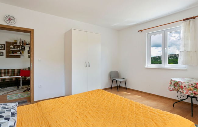 Home Near Red Lake in Ricice - Foto 7