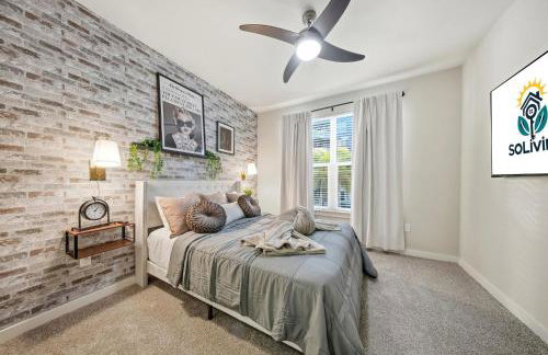 Stylish 2BR w Balcony, Pool & Pet-Friendly #15 - Foto 2