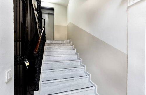 The Collection Barcelona - Bright and modern 4bedroom with terrace in Las Ramblas P2 - Photo 26