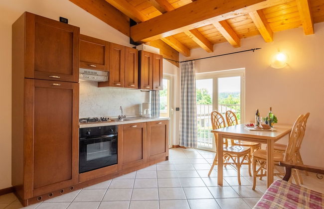 Agriturismo with Pool near Golf Course & Salò - Foto 4